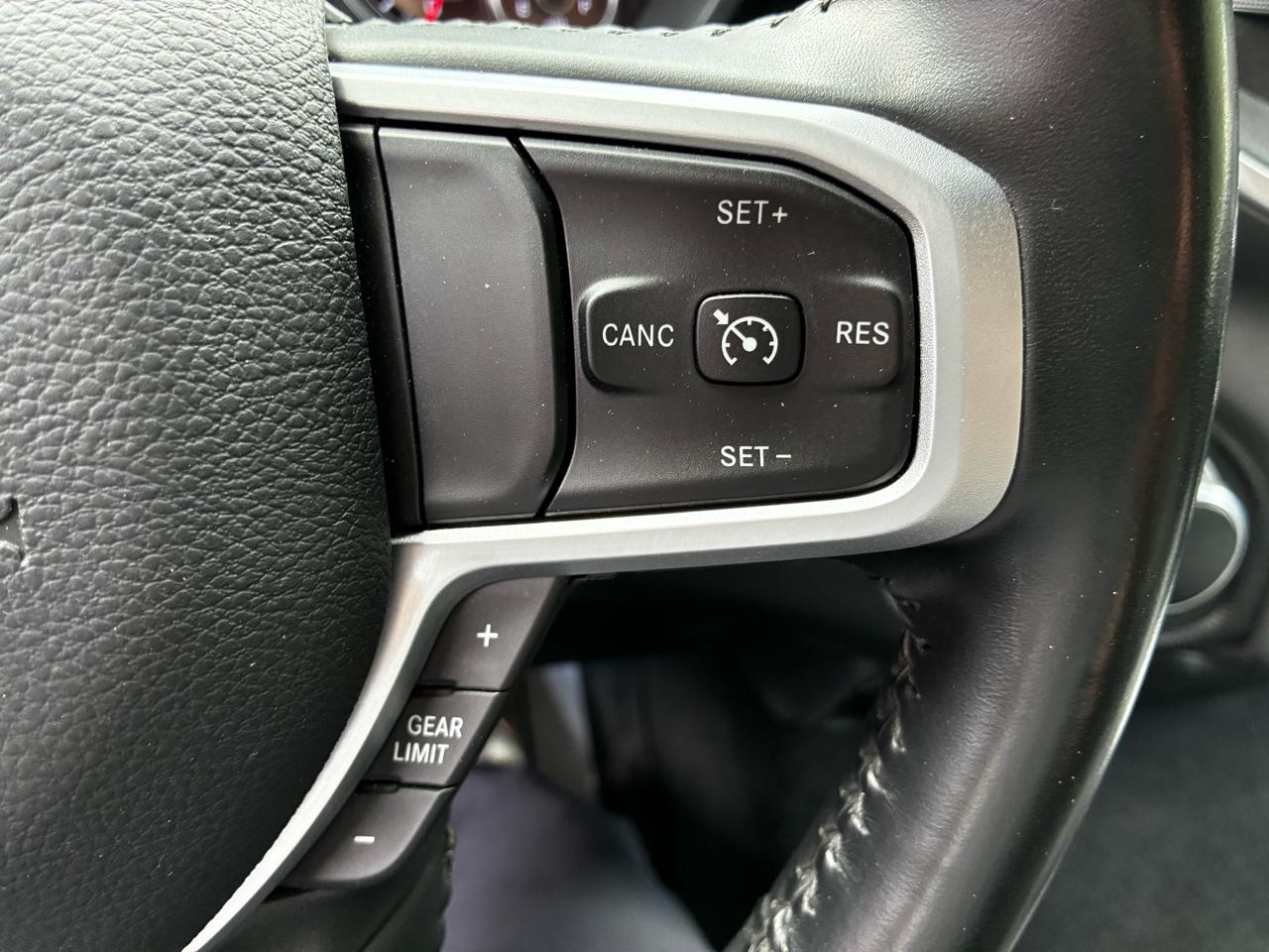 RAM 1500 Big Horn Quad Cab 4WD 2022