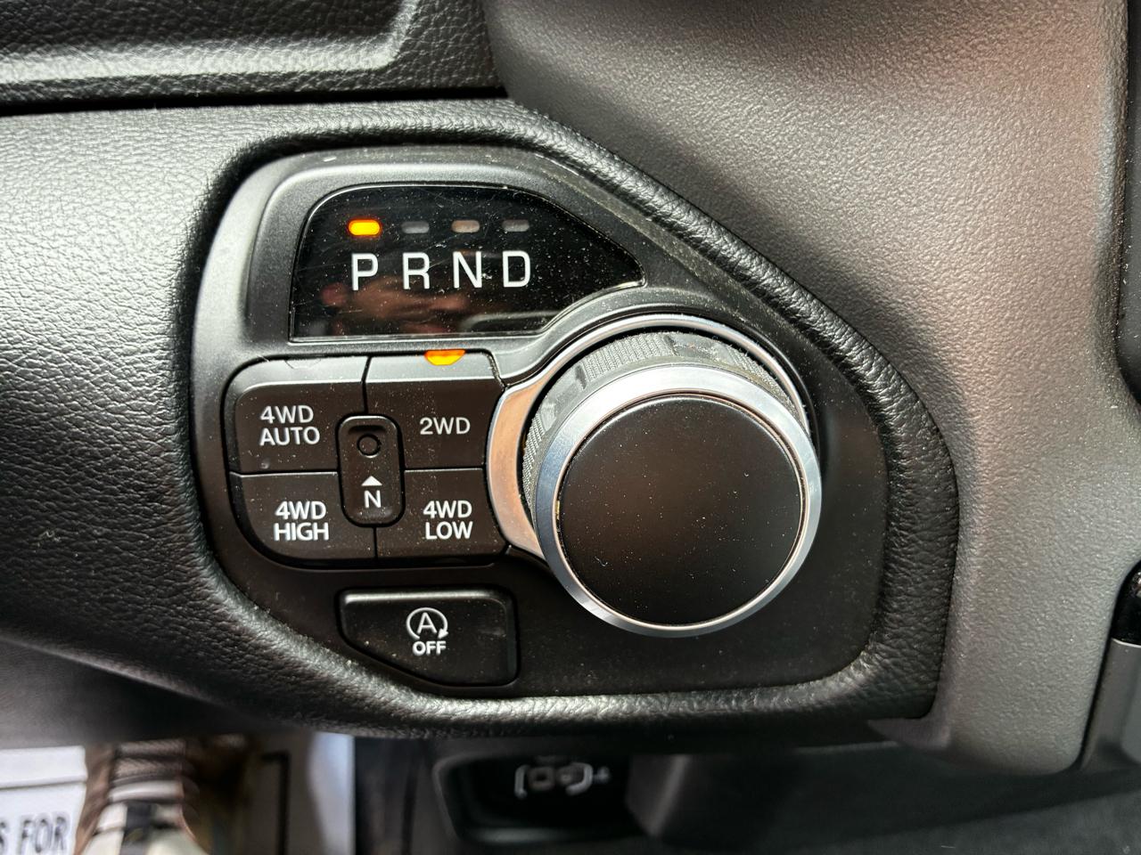 RAM 1500 Big Horn Quad Cab 4WD 2022