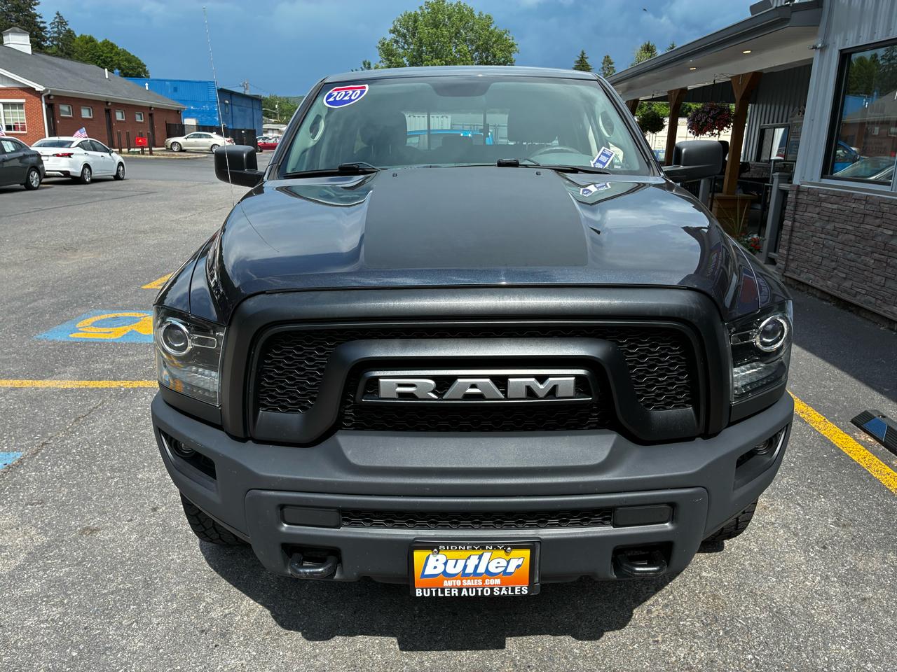 RAM 1500 Classic Warlock 4x4 Quad Cab 6'4" Box 2020