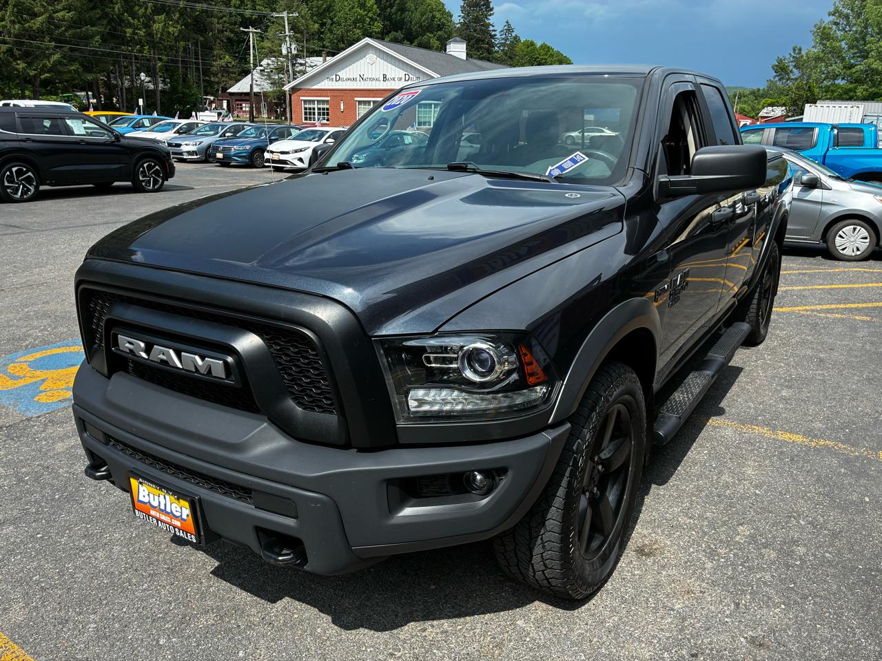 RAM 1500 Classic Warlock 4x4 Quad Cab 6'4" Box 2020