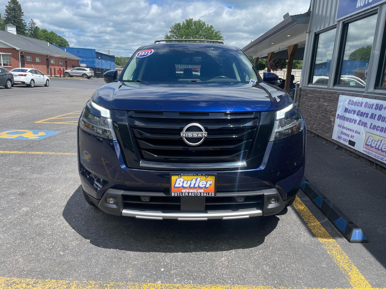 Nissan Pathfinder SL 4WD 2022
