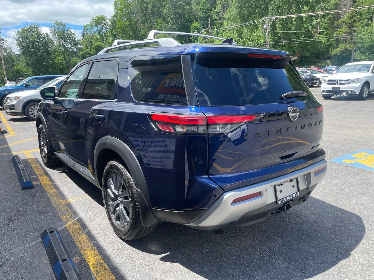Nissan Pathfinder SL 4WD 2022