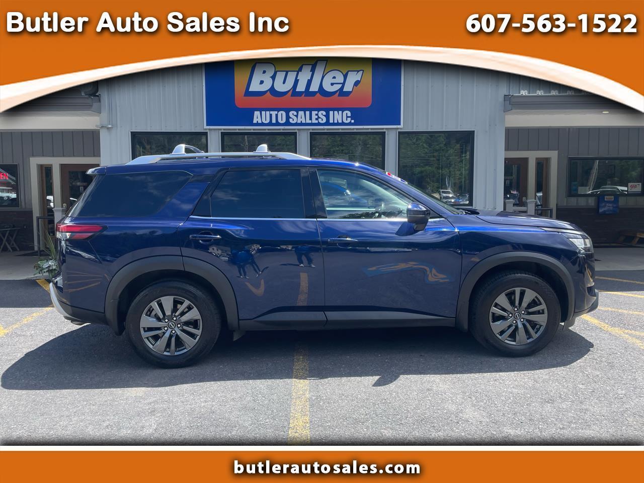 2022 Nissan Pathfinder SL 4WD