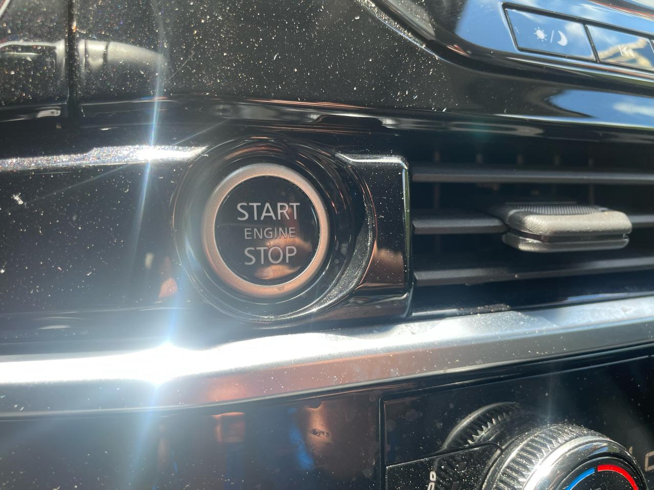 Nissan Pathfinder SL 4WD 2022
