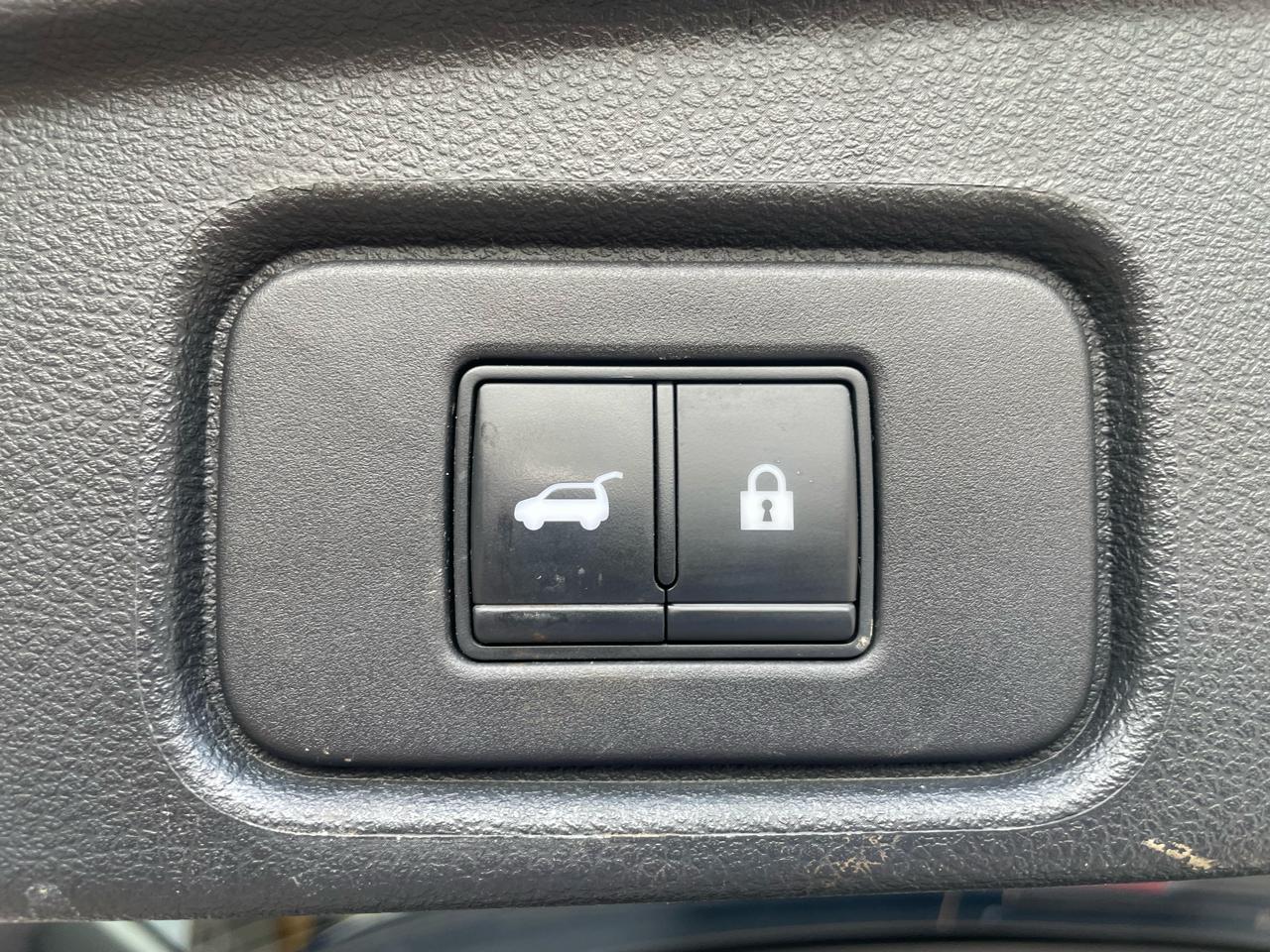 Nissan Pathfinder SL 4WD 2022