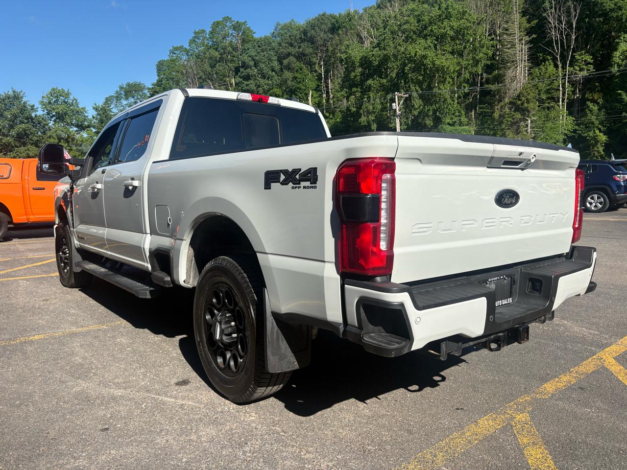 Ford F-250 SD XLT Crew Cab 4WD 2025