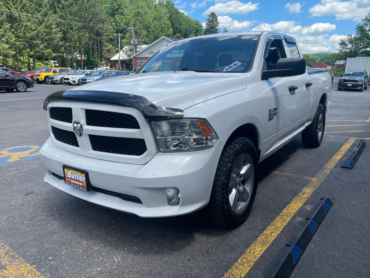 RAM 1500 Classic Tradesman Quad Cab 4WD 2019