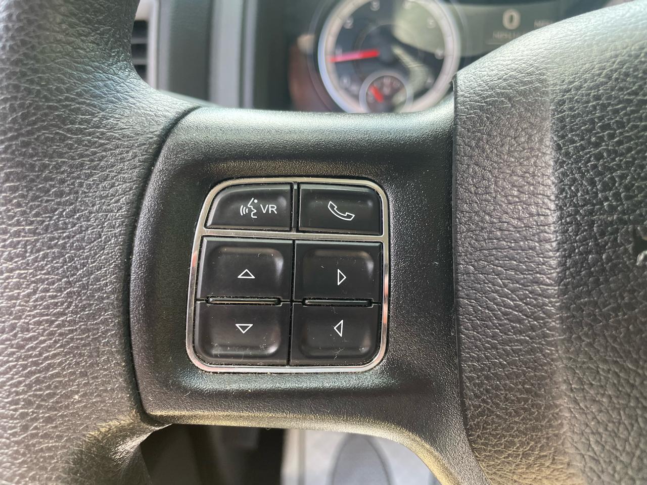 RAM 1500 Classic Tradesman Quad Cab 4WD 2019