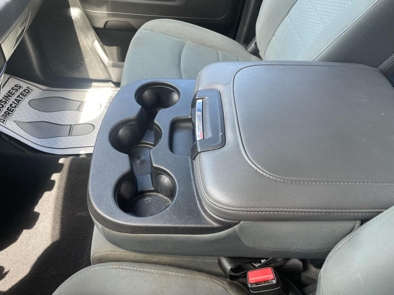 RAM 1500 Classic Tradesman Quad Cab 4WD 2019