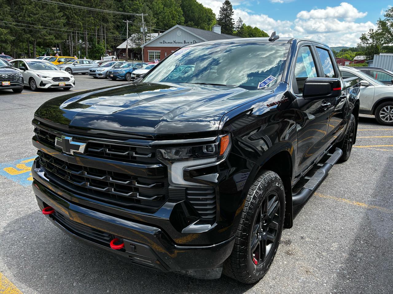 Chevrolet Silverado 1500 RST Crew Cab 4WD 2024