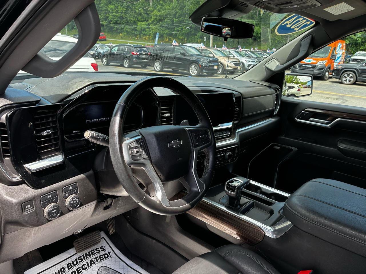 Chevrolet Silverado 1500 RST Crew Cab 4WD 2024