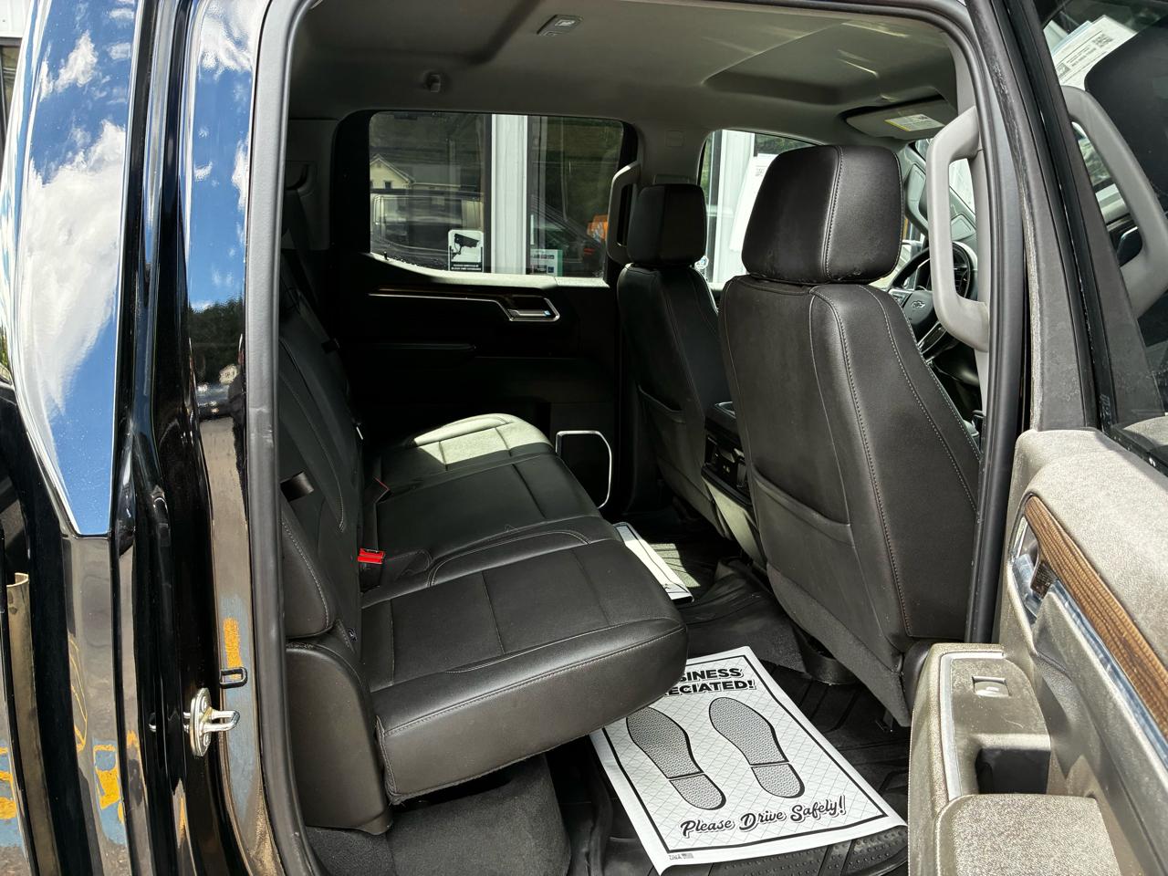 Chevrolet Silverado 1500 RST Crew Cab 4WD 2024