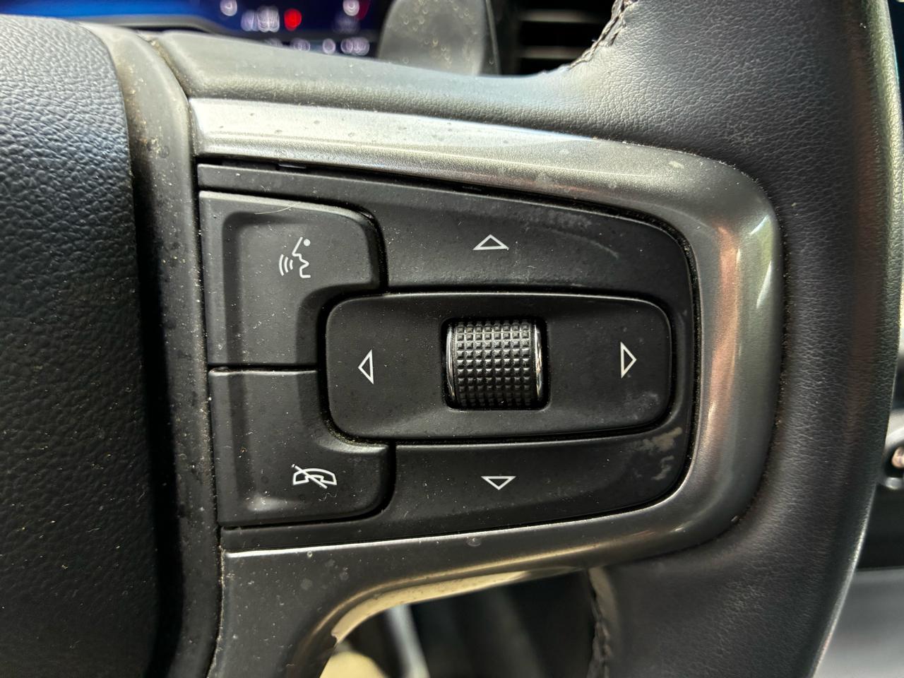 Chevrolet Silverado 1500 RST Crew Cab 4WD 2024