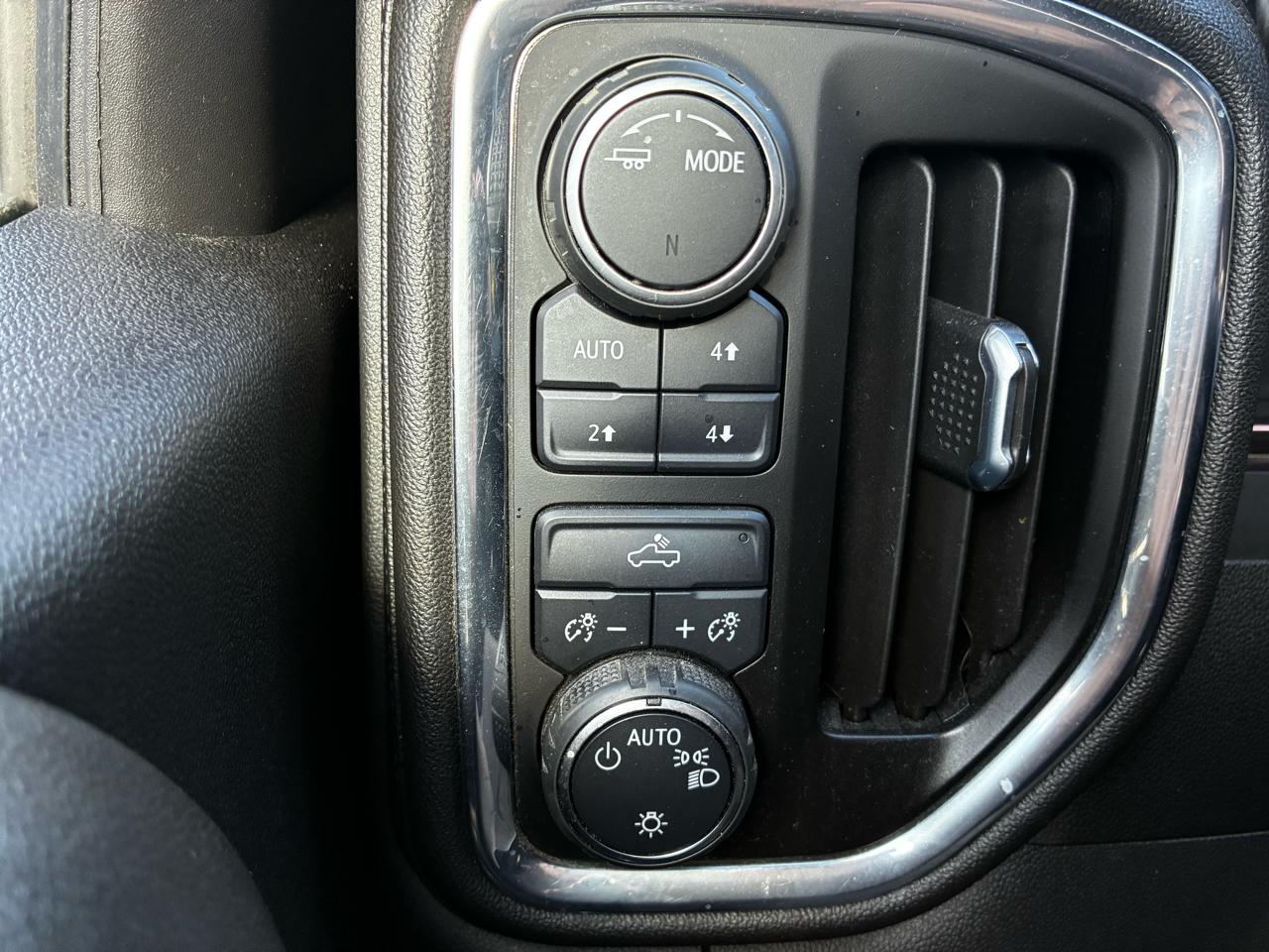 Chevrolet Silverado 1500 LT Crew Cab 4WD 2021