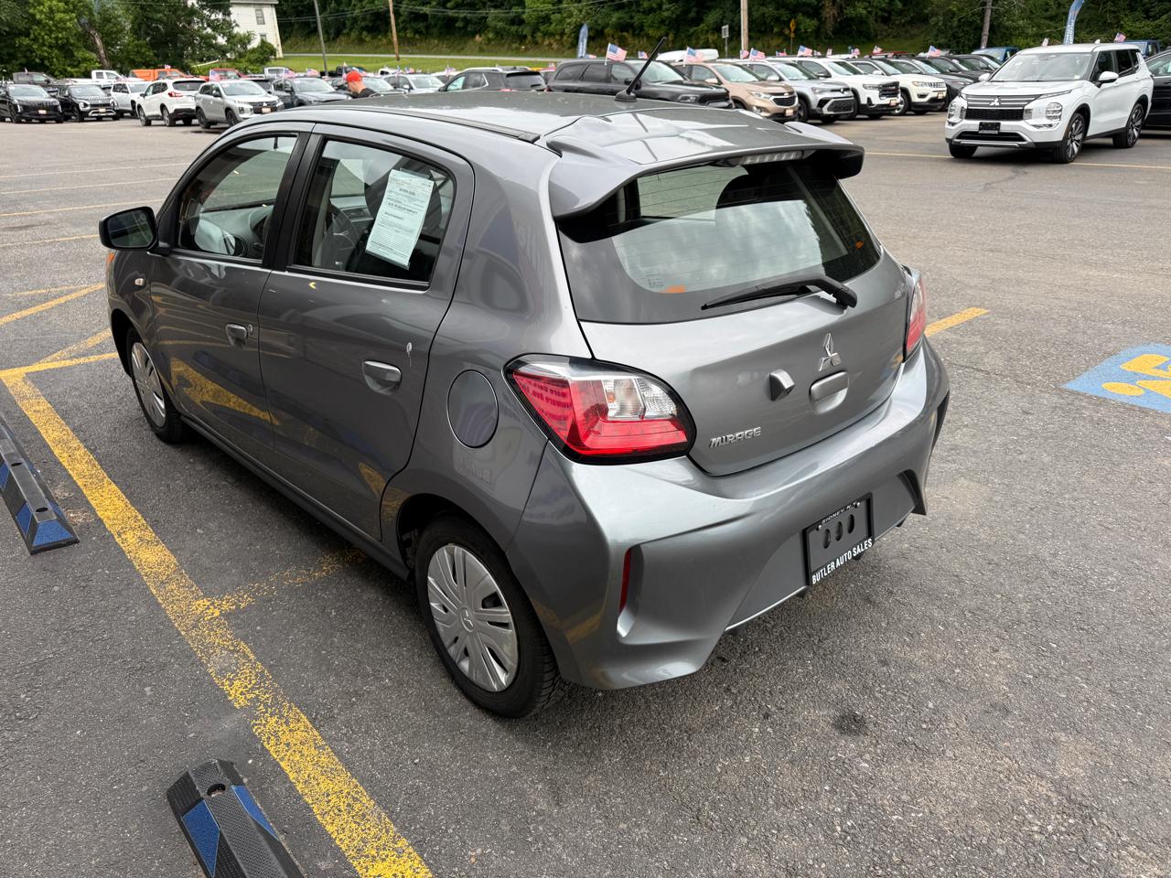 Mitsubishi Mirage ES CVT 2021