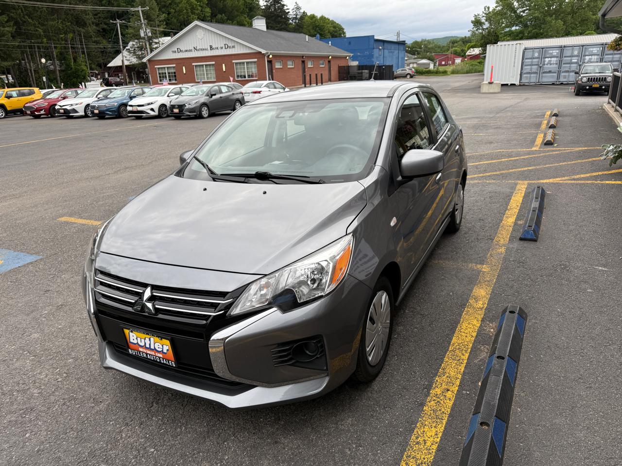 Mitsubishi Mirage ES CVT 2021