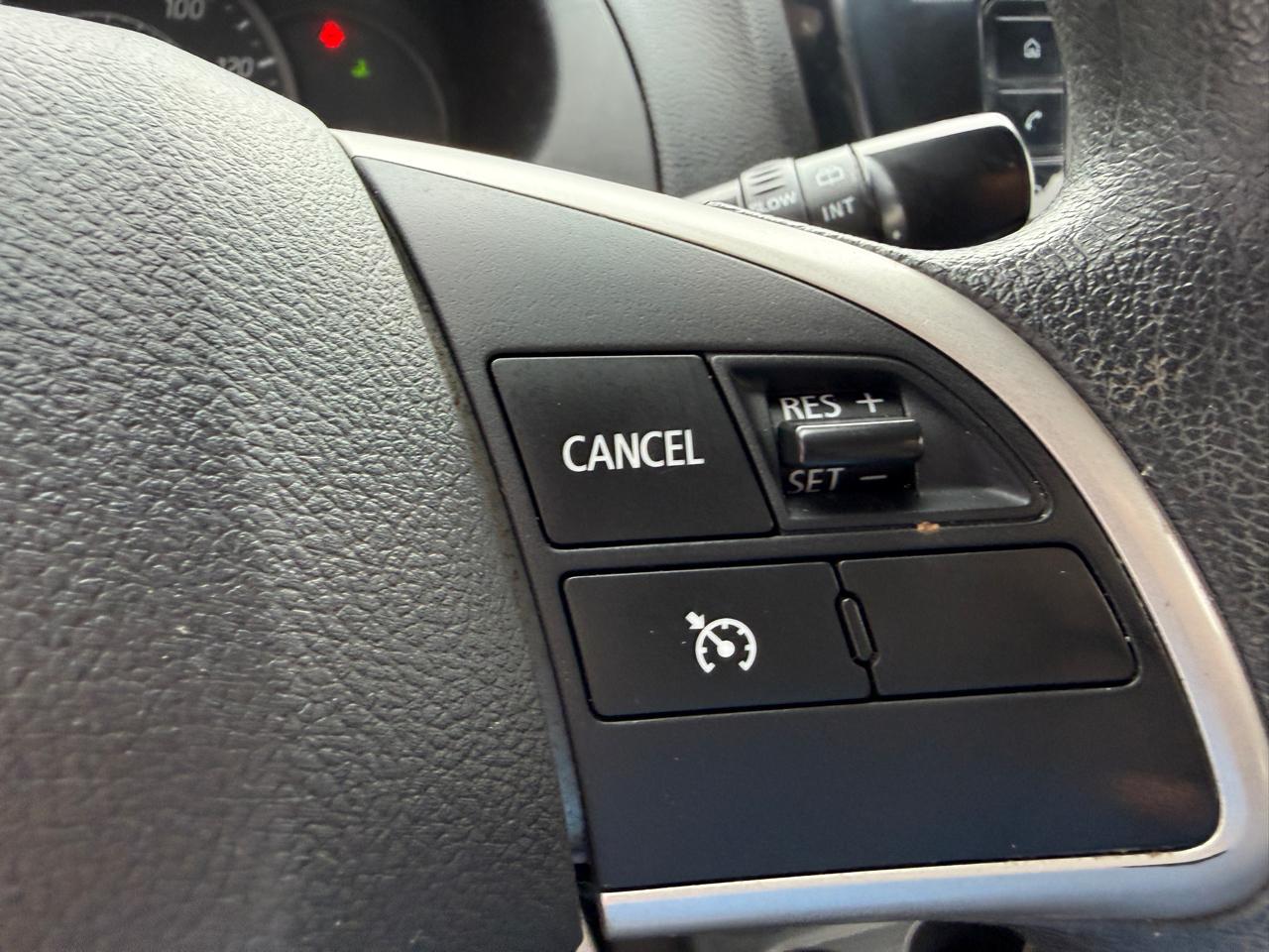 Mitsubishi Mirage ES CVT 2021