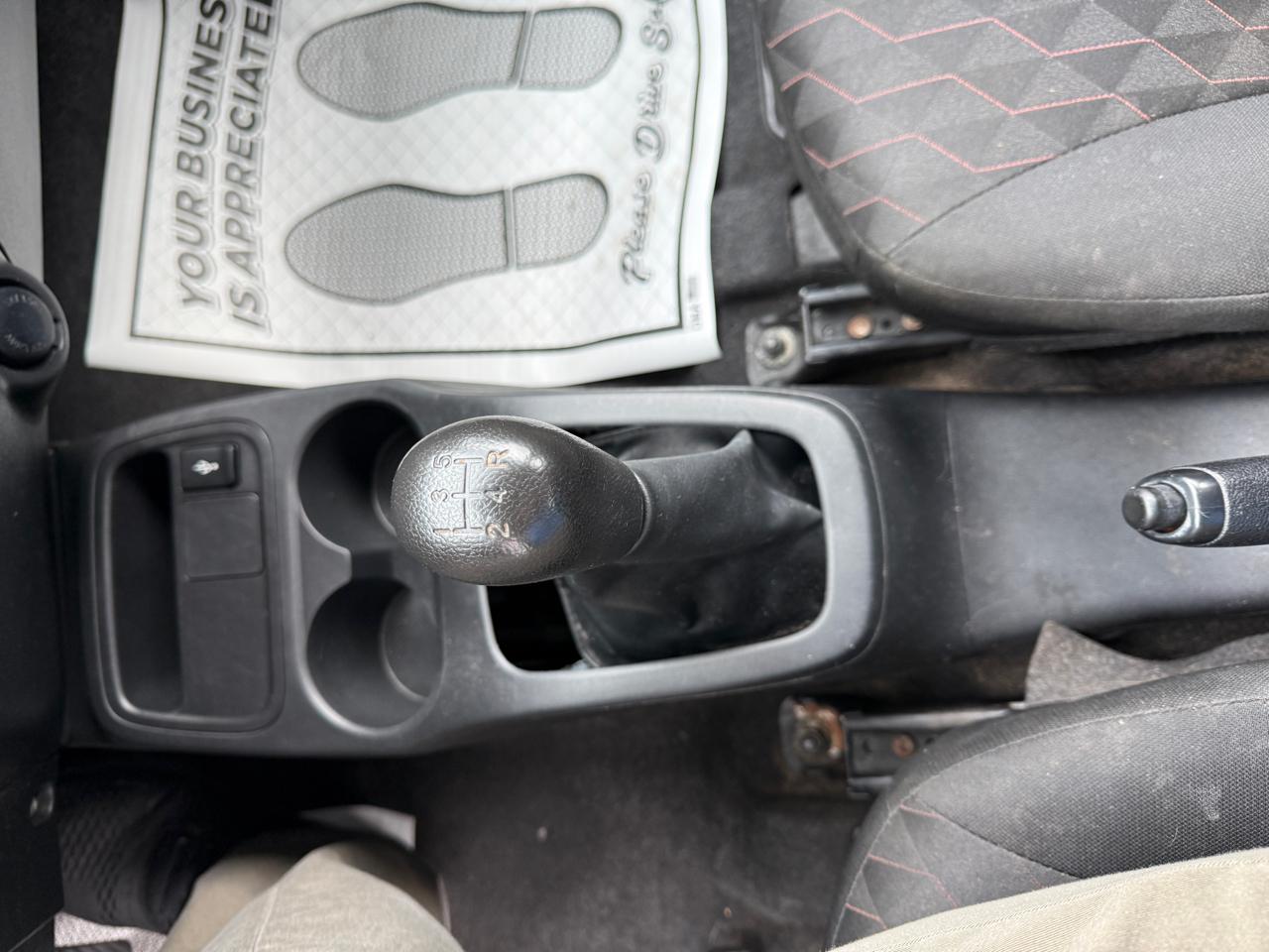 Mitsubishi Mirage ES CVT 2021