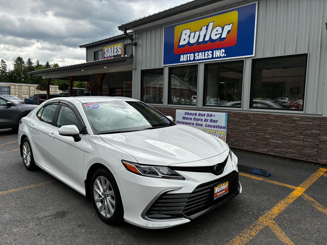 Toyota Camry LE AWD 2023