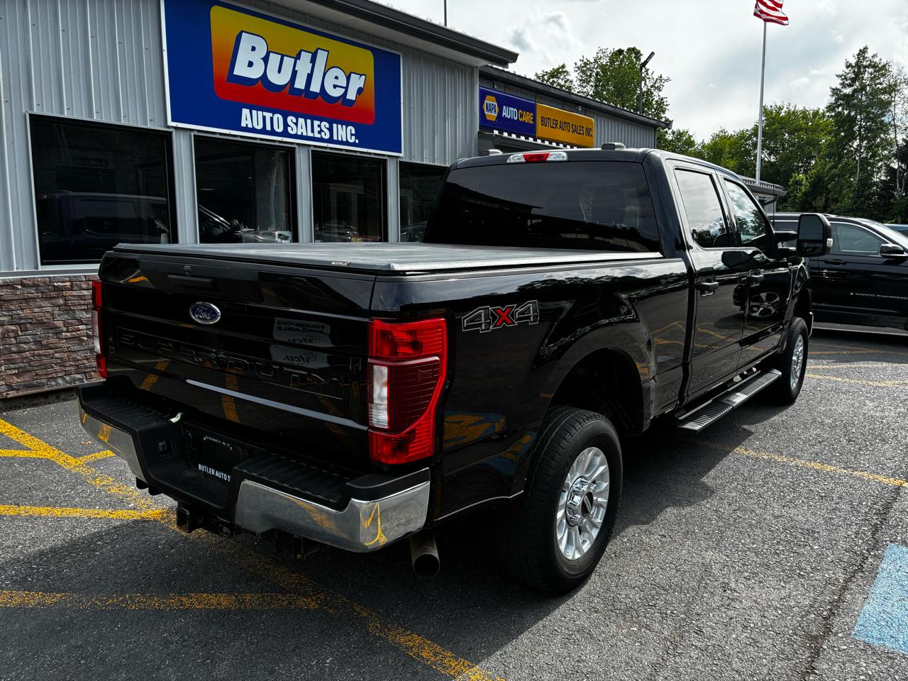 Ford F-250 SD XL Crew Cab 4WD 2022