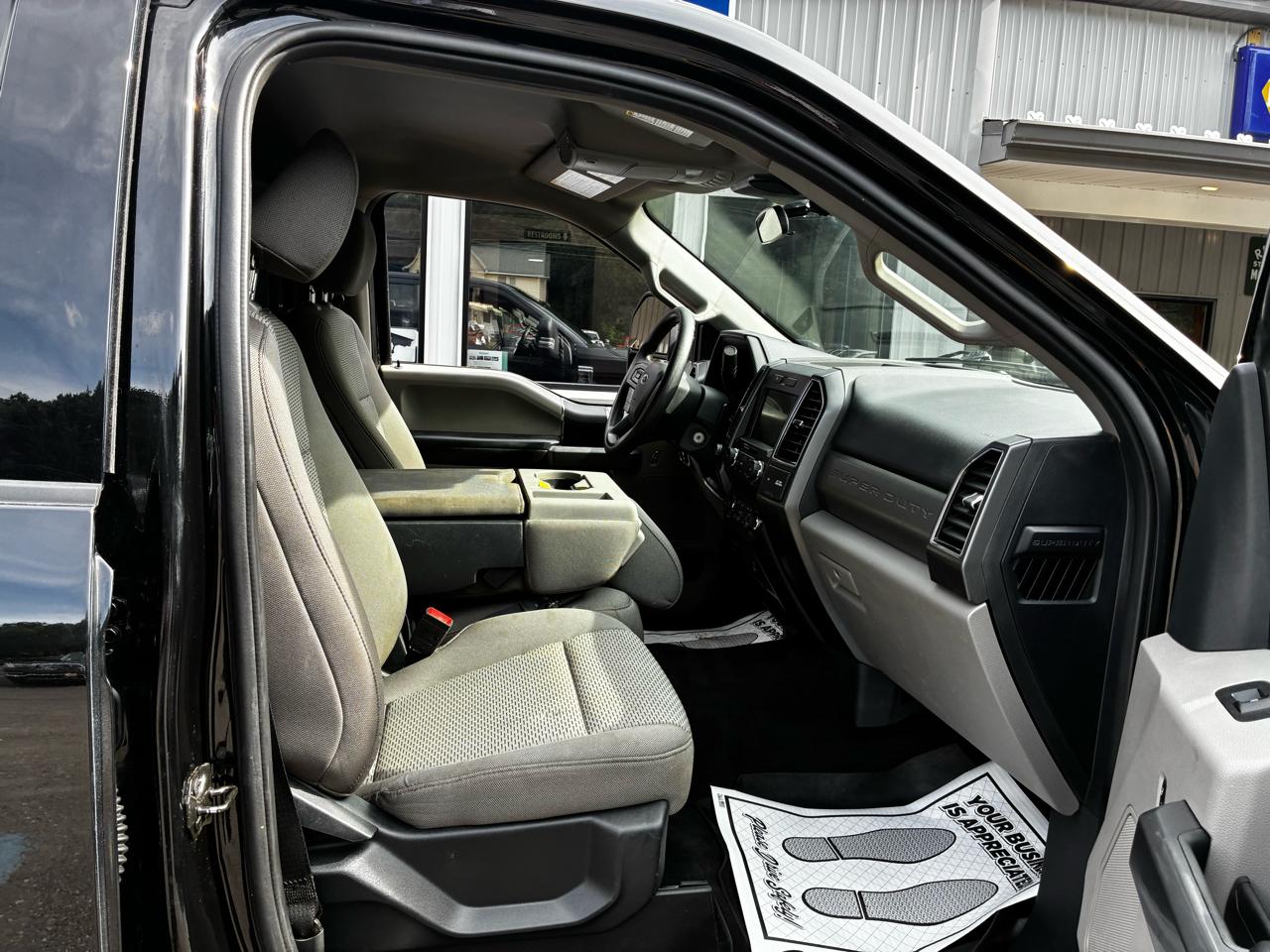 Ford F-250 SD XL Crew Cab 4WD 2022