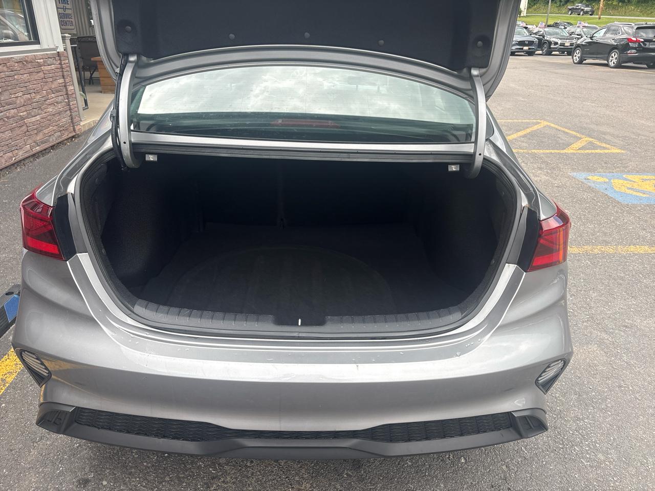 Kia Forte LX 2024