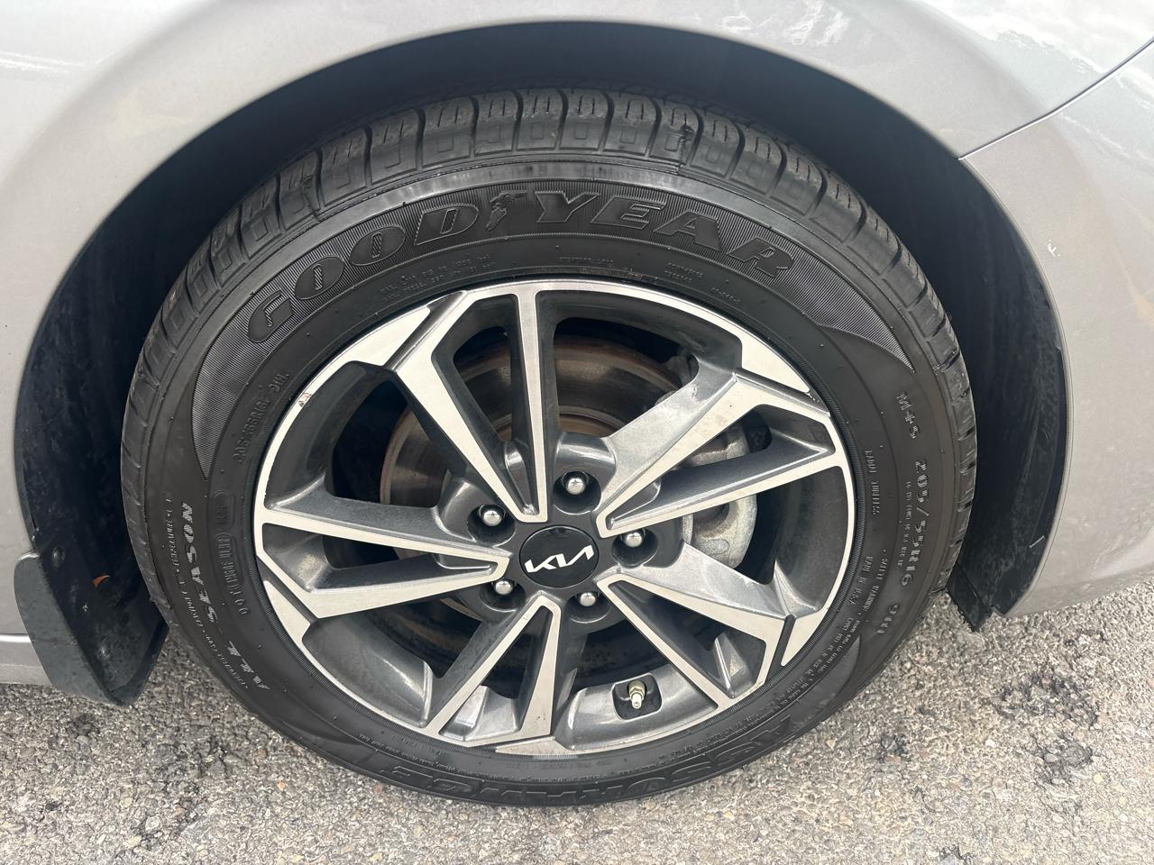 Kia Forte LX 2024