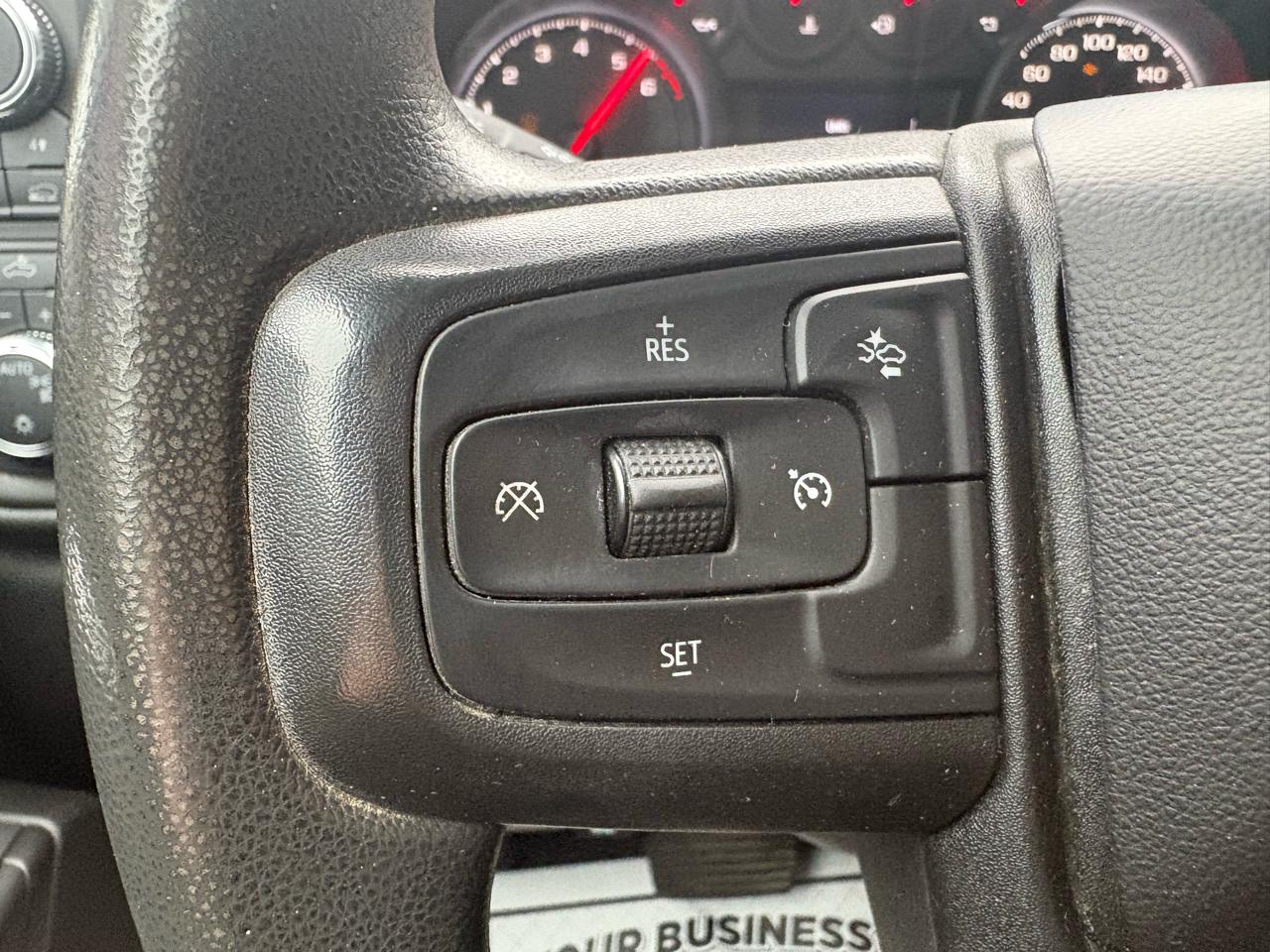 GMC Sierra 1500 Pro Crew Cab Short Box 4WD 2023