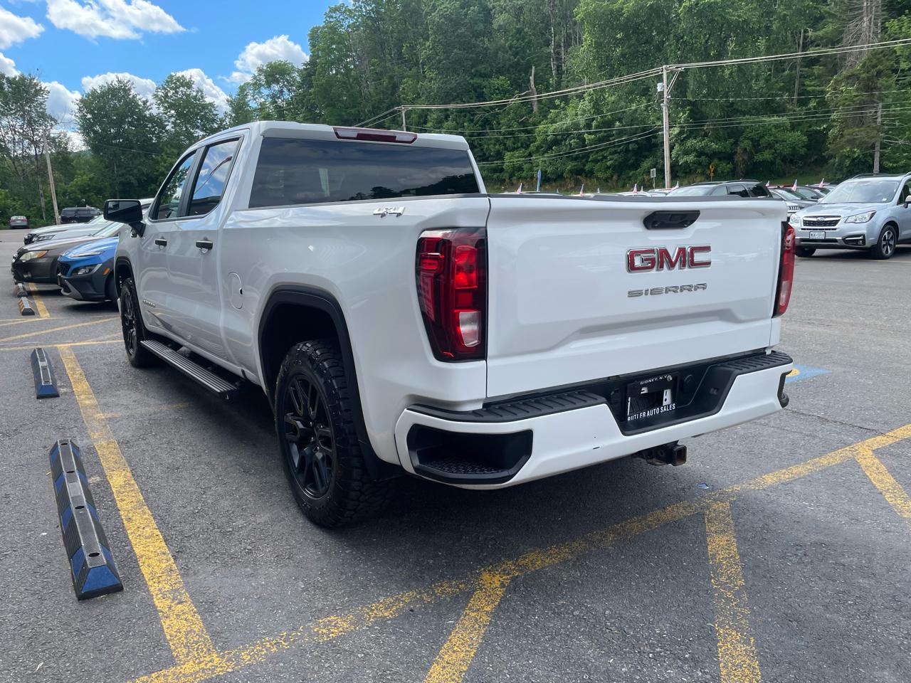 GMC Sierra 1500 Pro Crew Cab Short Box 4WD 2024