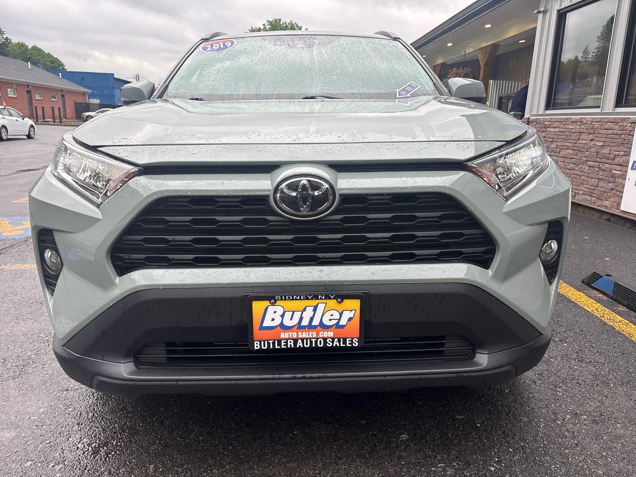 Toyota RAV4 XLE Premium AWD 2019