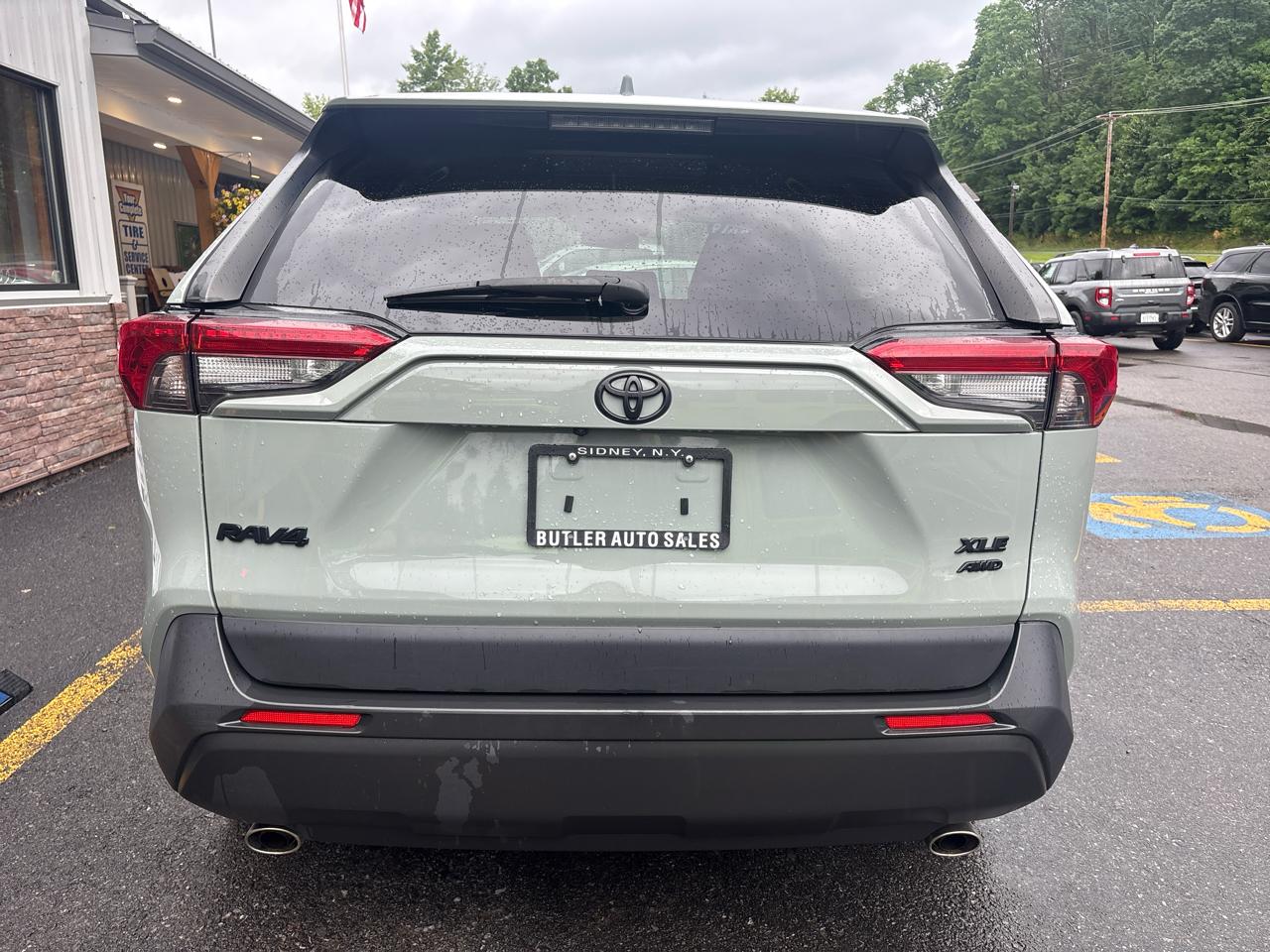 Toyota RAV4 XLE Premium AWD 2019