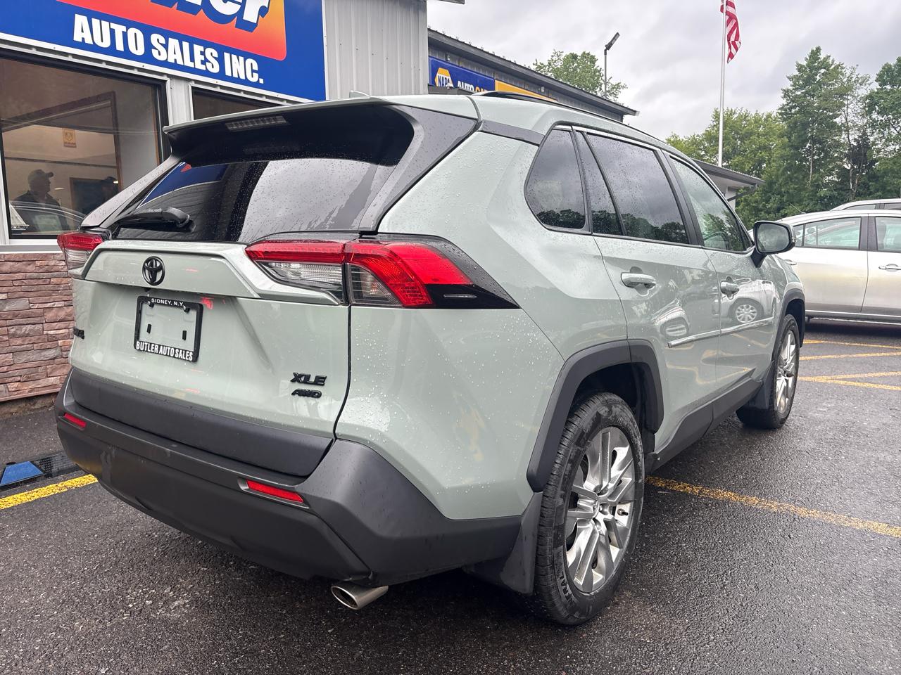 Toyota RAV4 XLE Premium AWD 2019