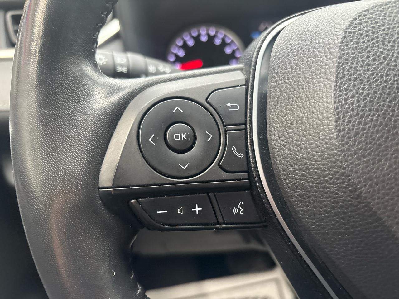 Toyota RAV4 XLE Premium AWD 2019