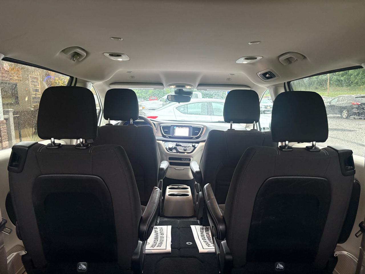 Chrysler Voyager LX 2023