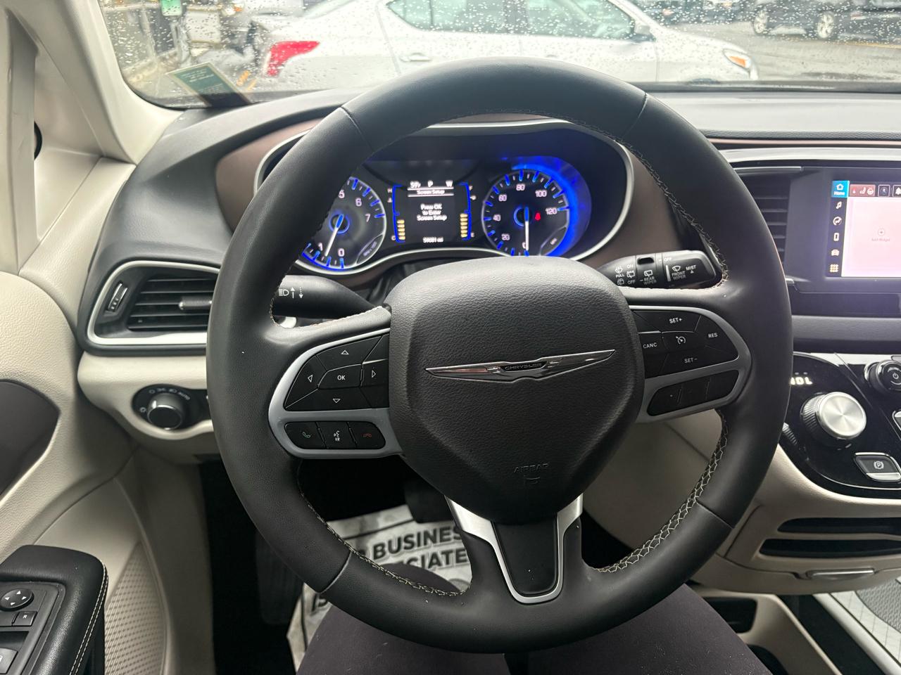 Chrysler Voyager LX 2023