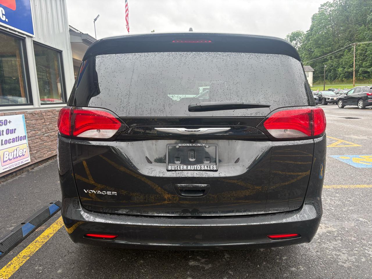 Chrysler Voyager LX 2023