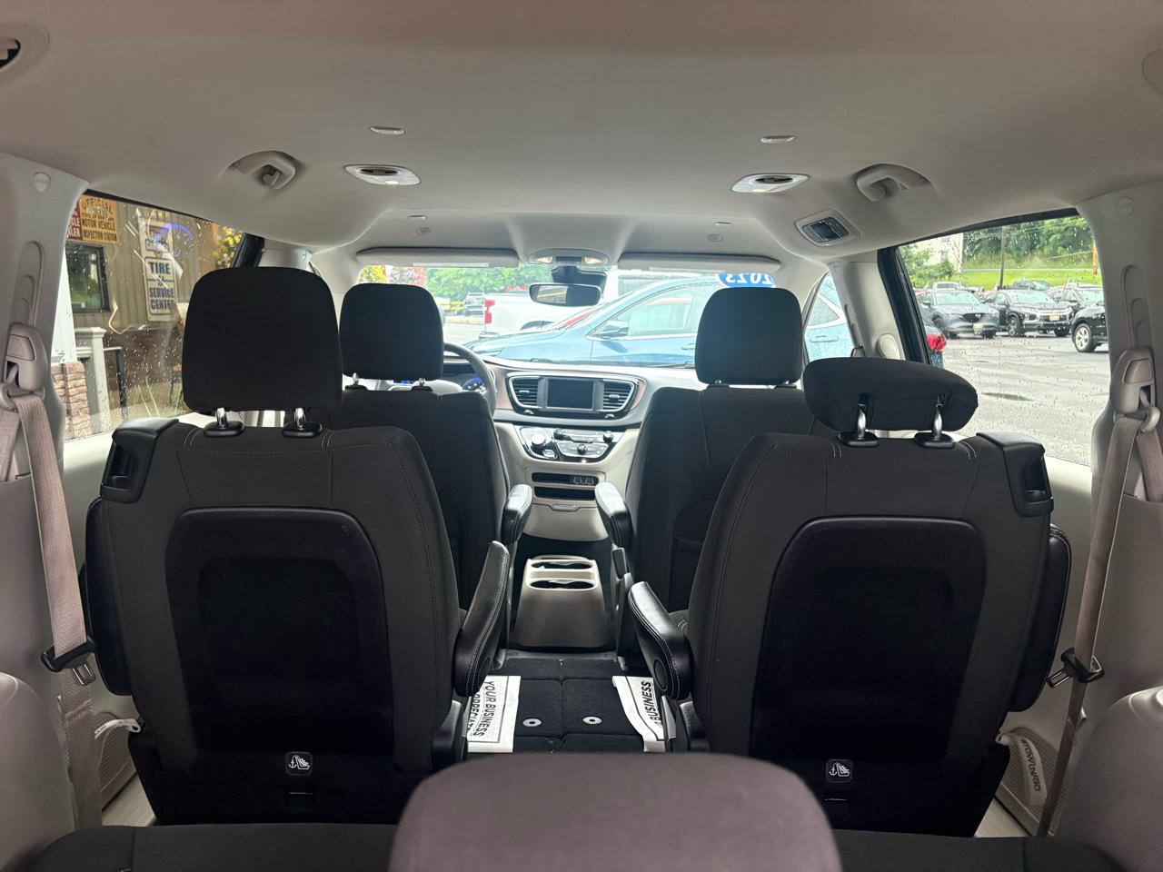 Chrysler Voyager LX 2023