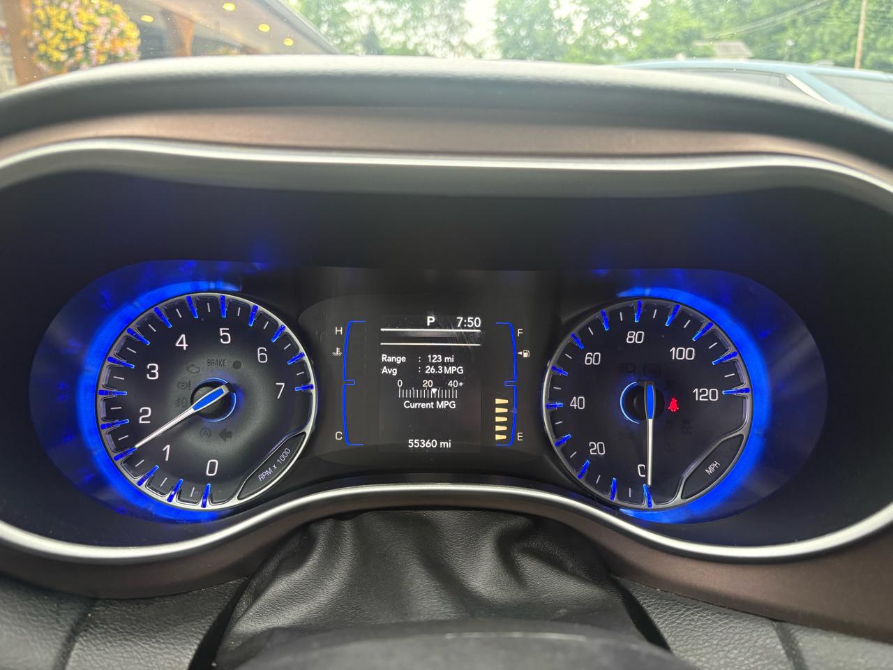 Chrysler Voyager LX 2023