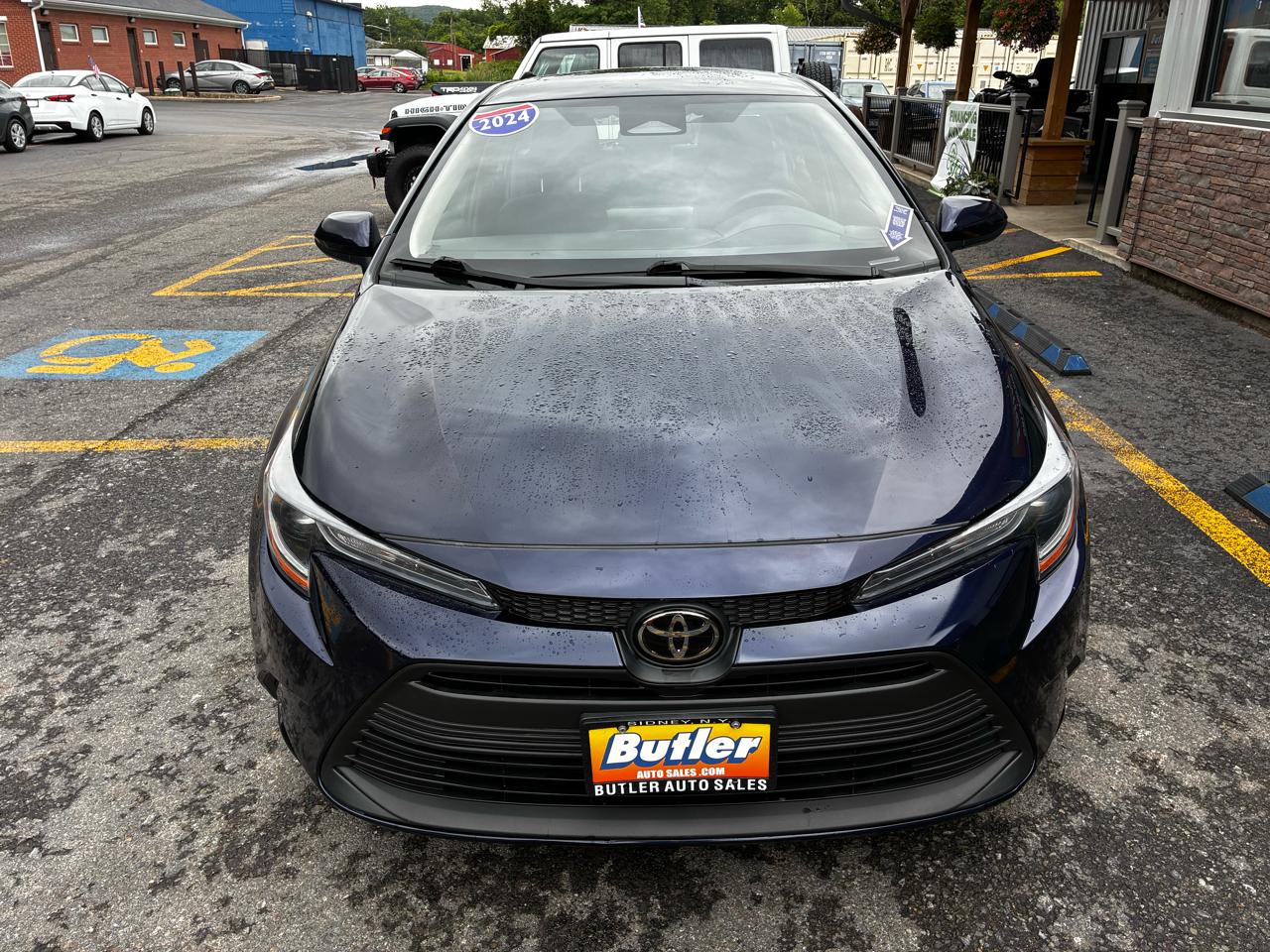 Toyota Corolla LE 2024