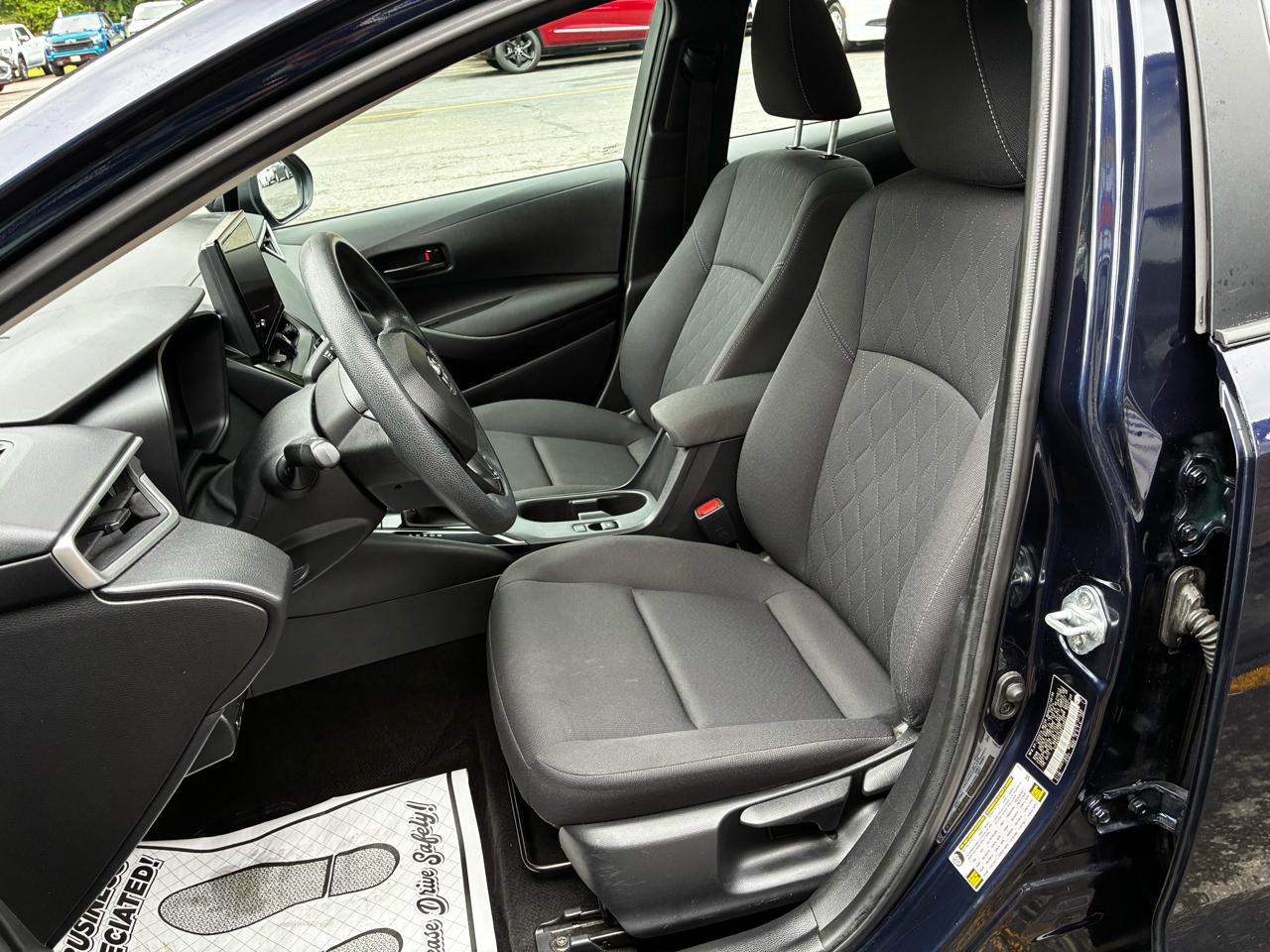Toyota Corolla LE 2024