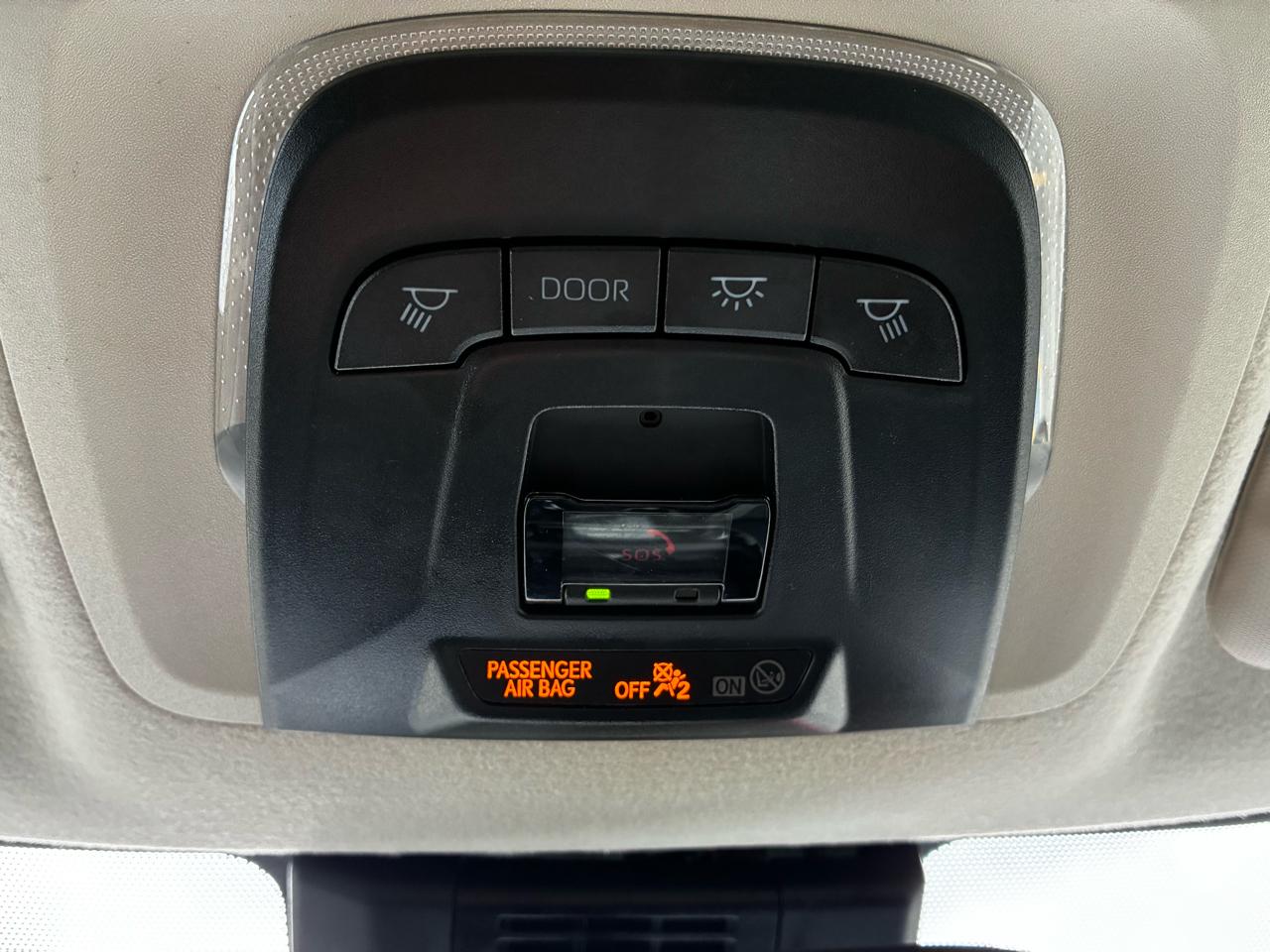 Toyota Corolla LE 2024