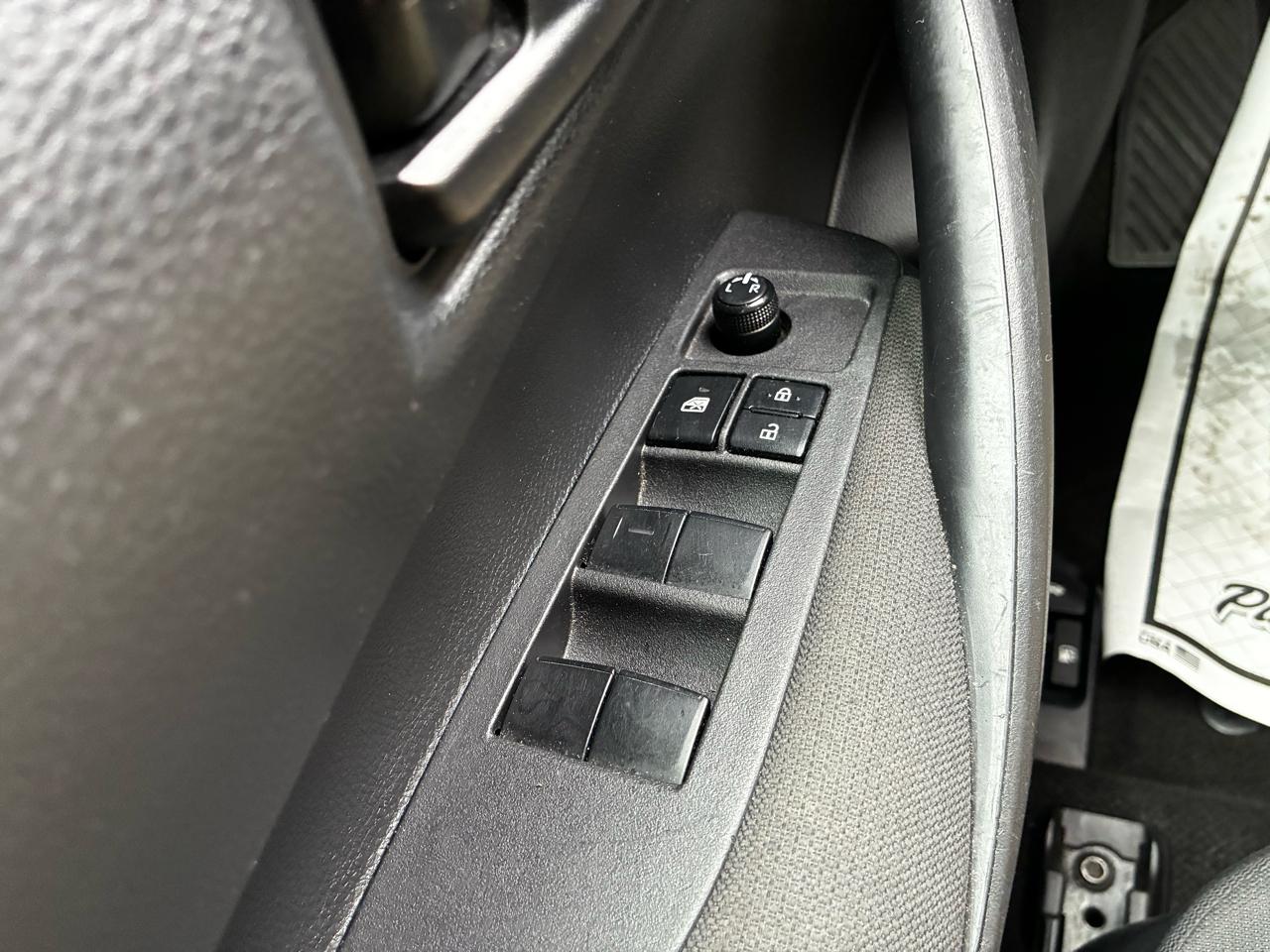 Toyota Corolla LE 2024
