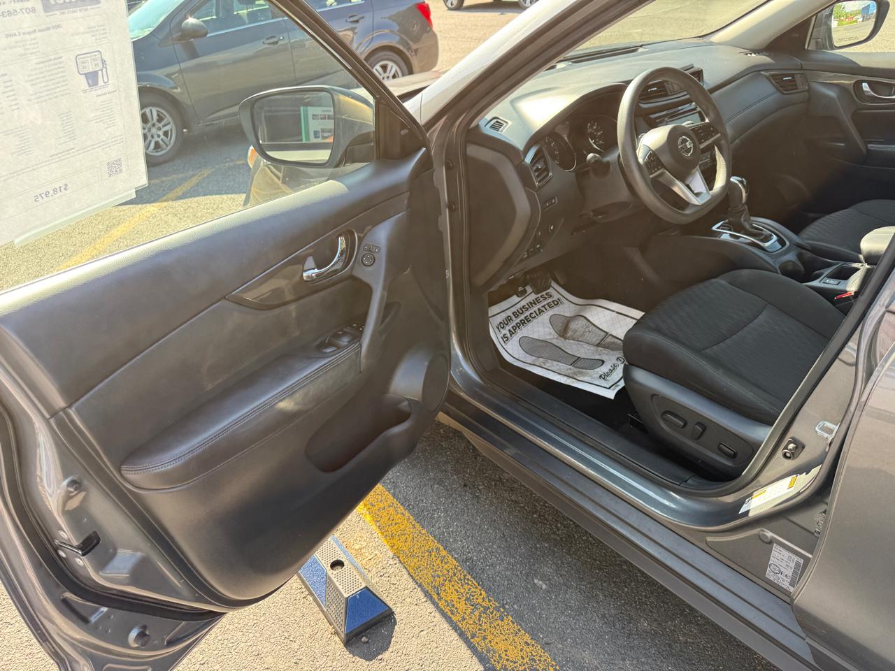 Nissan Rogue S AWD 2020