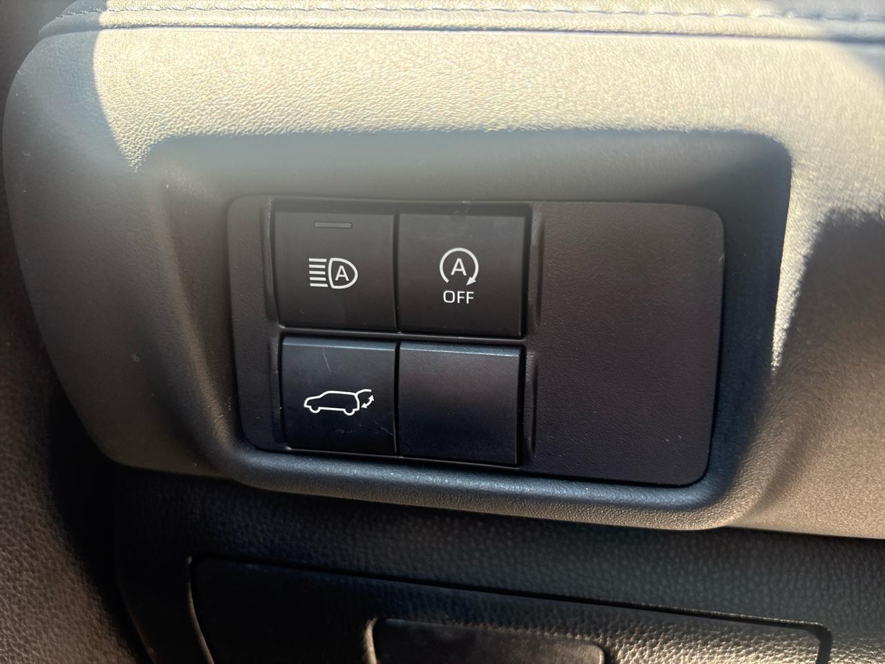 Toyota Highlander XLE 2023