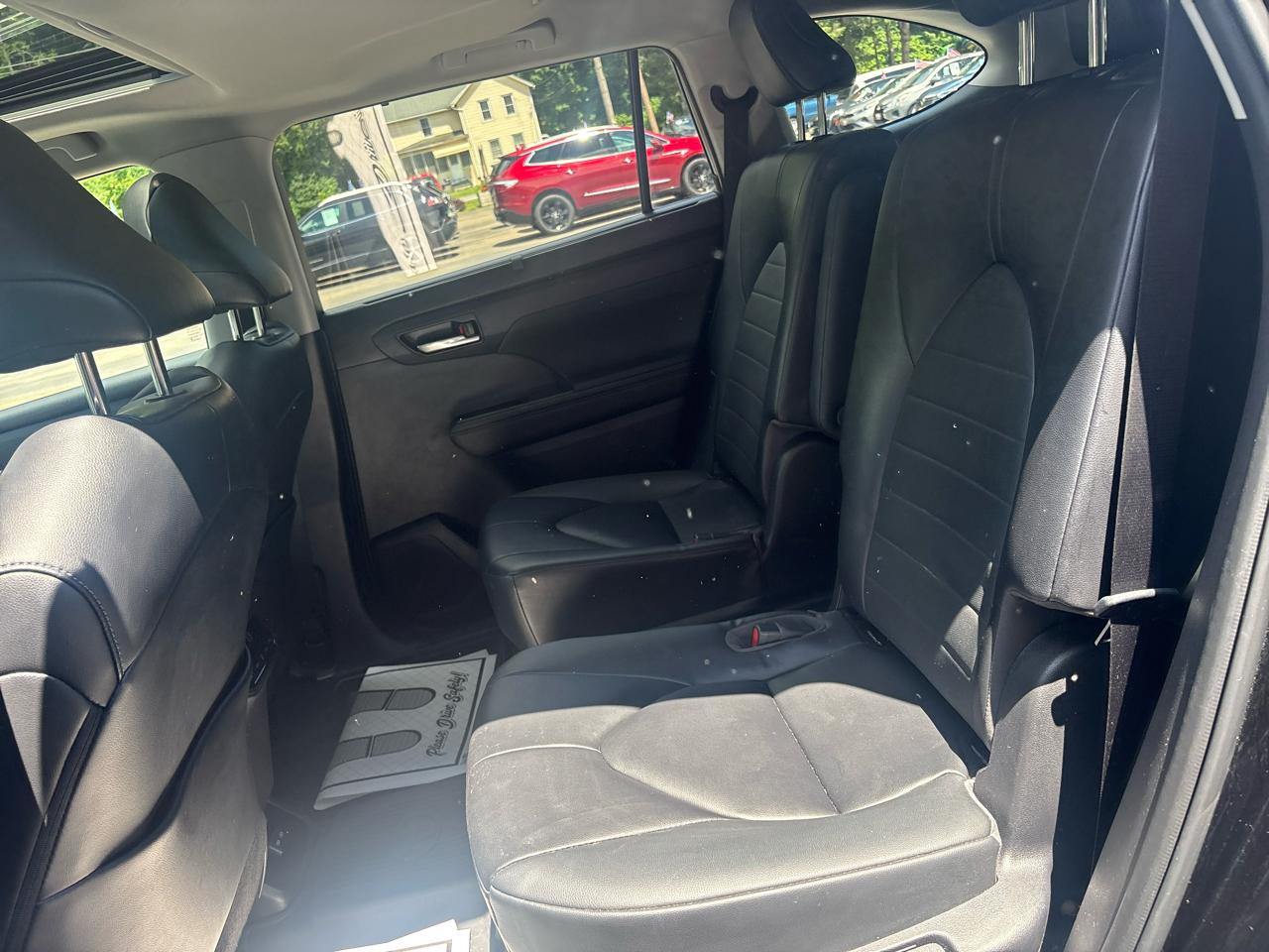 Toyota Highlander XLE 2023