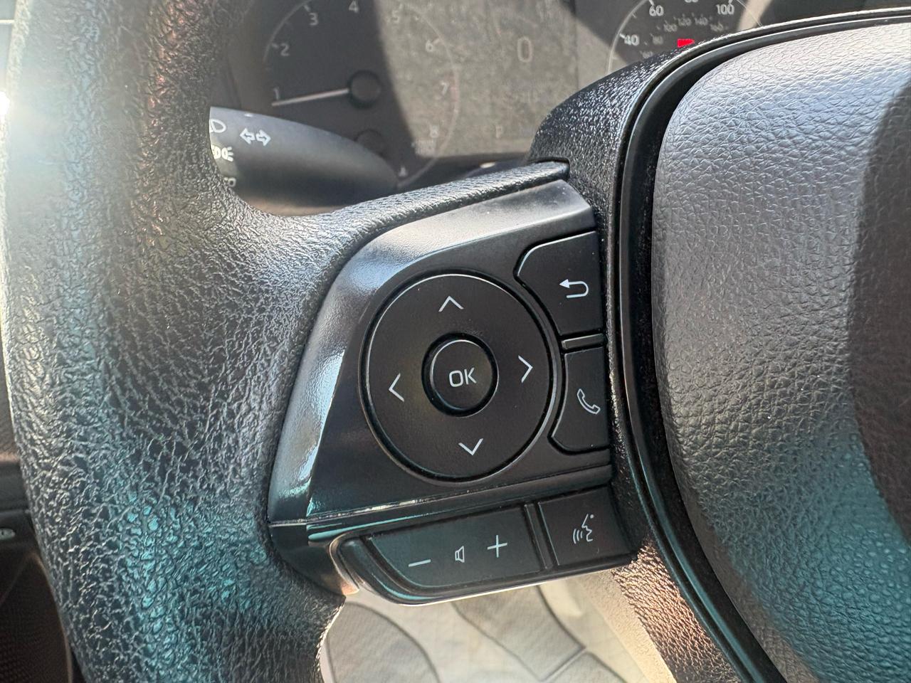 Toyota Corolla LE 2024