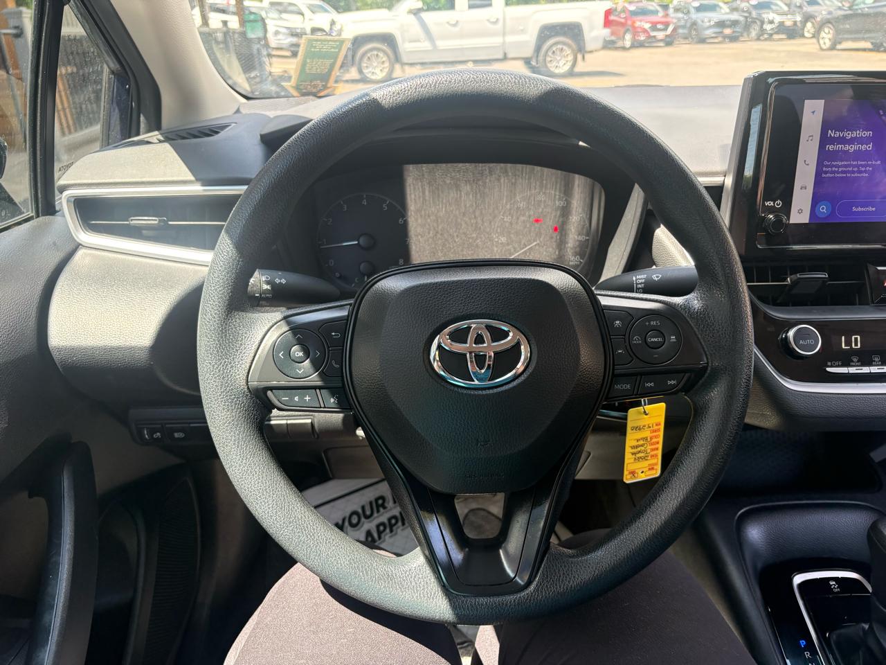 Toyota Corolla LE 2024