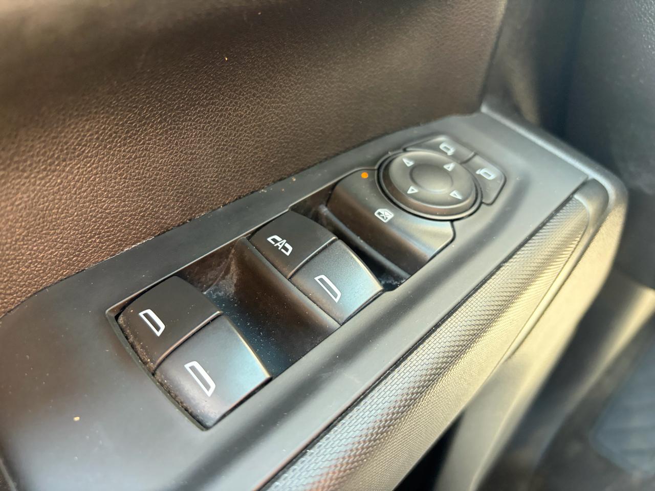 GMC Sierra 1500 Pro Crew Cab Short Box 4WD 2024