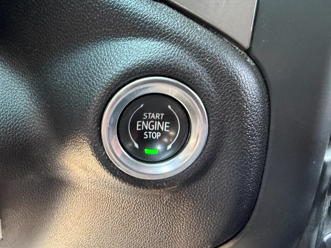 GMC Sierra 1500 Pro Crew Cab Short Box 4WD 2024