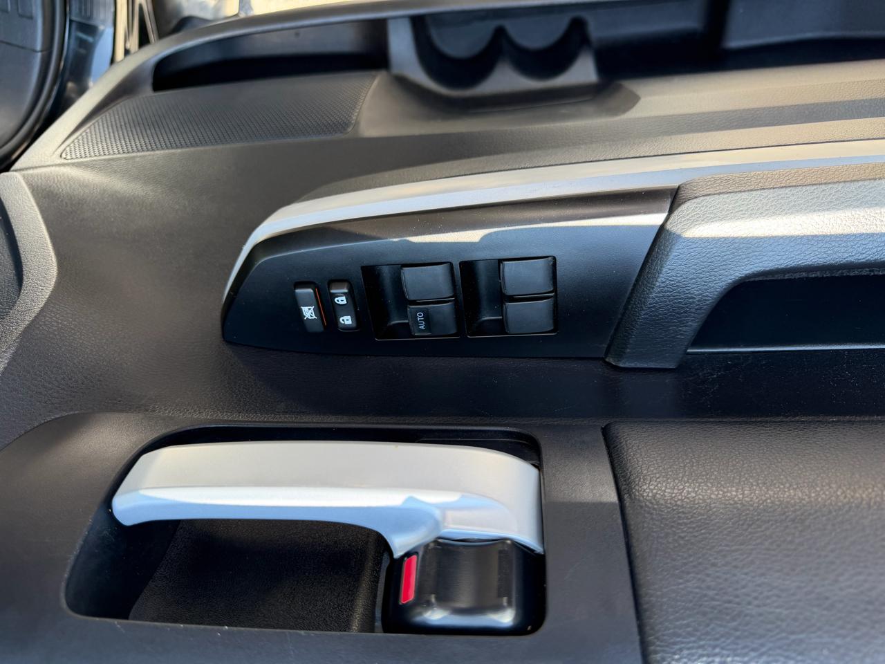 Toyota Tundra SR5 5.7L V8 Double Cab 4WD 2019
